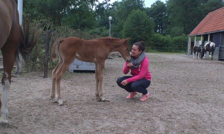 Tara 12 dagen oud